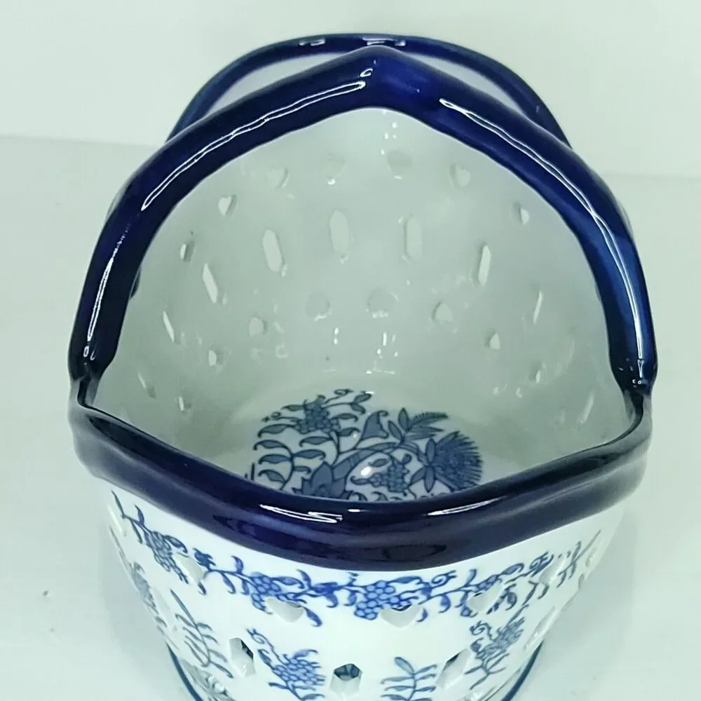 Blue White Grape Vine Handled Decorative Basket Fine Porcelain 10